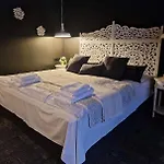 Mazowiecka 3 Apartamento *