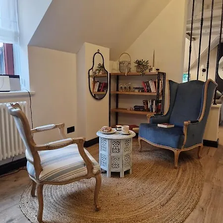 Mazowiecka 3 Apartamento *