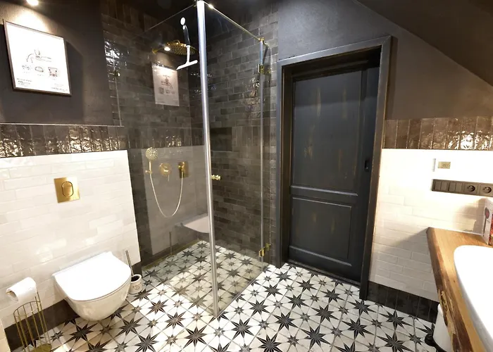 Mazowiecka 3 Apartman *